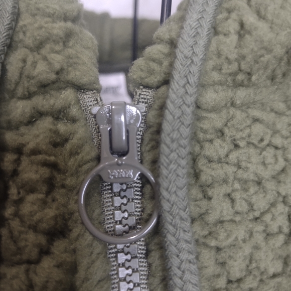 Victoria's Secret PINK Sherpa Hooded Pullover - Picture 2 of 14